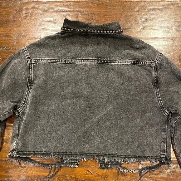 Zara Distressed Cropped Black Denim Jacket Girls Size 11-12 - Picture 10 of 10